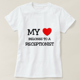 Camiseta Mi corazón pertenece a un RECEPCIONISTA