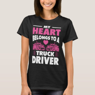 Camiseta Mi Corazón Pertenece A Una Camionera