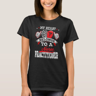 Camiseta Mi Corazón Pertenece A Una Enfermera Practicante M