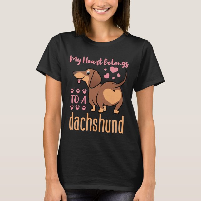 Camiseta Mi corazón pertenece a una madre de perros de Dach (Anverso)
