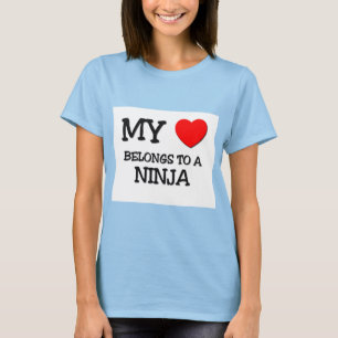 Camiseta Mi Corazón Pertenece A Una NINJA