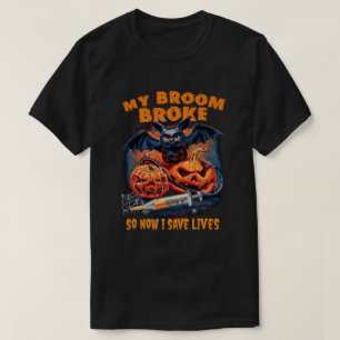 Camiseta Mi cuarto se rompió así que ahora salvo vidas - En