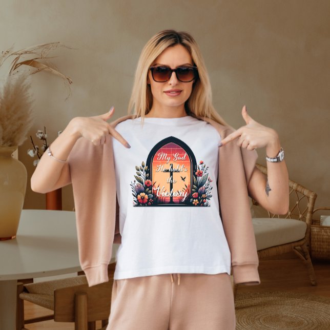 Camiseta Mi Dios Él tiene la victoria  (Subido por el creador)