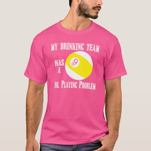 Camiseta mi equipo de consumición tiene una piscina el (Anverso)