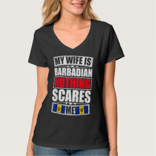 Camiseta Mi esposa es barbadense, nada me asusta Barbados.