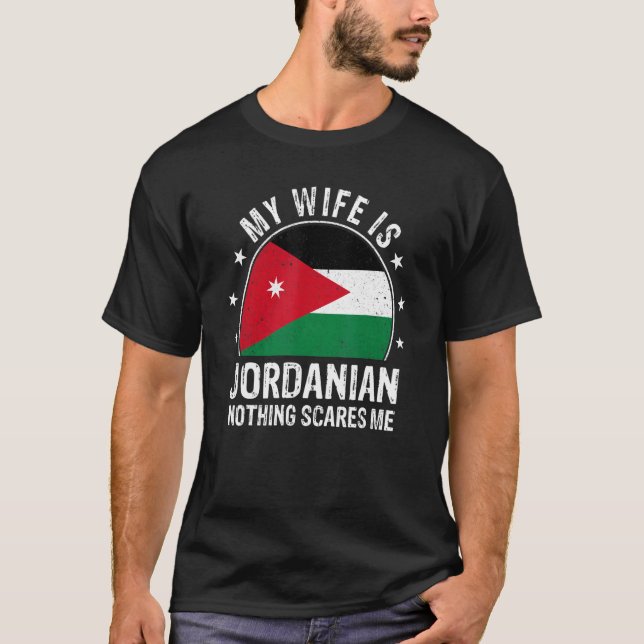 Camiseta Mi esposa es jordana, nada me asusta. (Anverso)
