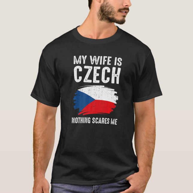 Camiseta Mi Esposa No Es Checo Nada Me Da Miedo República C (Anverso)