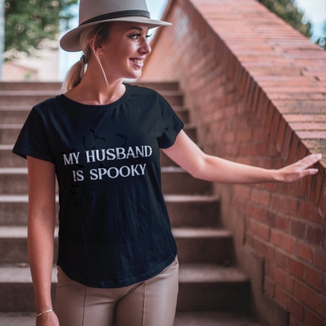 Camiseta Mi Esposo Es Famoso Halloween (Subido por el creador)