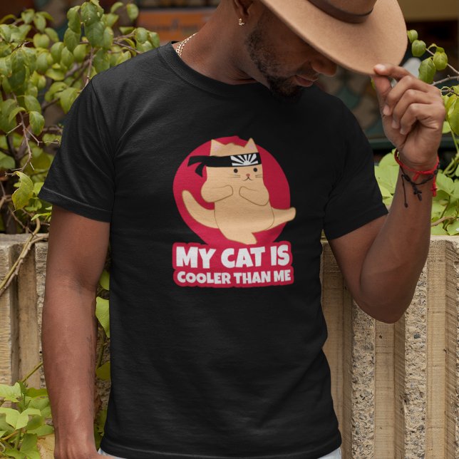 Camiseta Mi gato es más frío que mi gracioso karate (Subido por el creador)