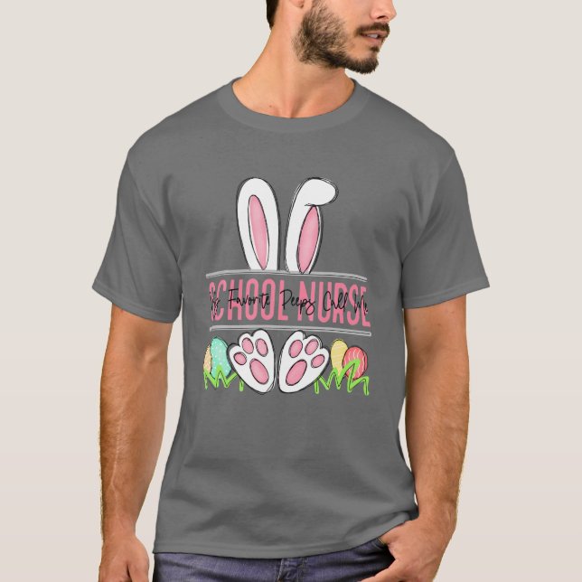 Camiseta Mi gente favorita me llama enfermera escolar feliz (Anverso)