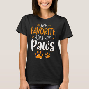 Camiseta Mi gente favorita tiene perro de garras