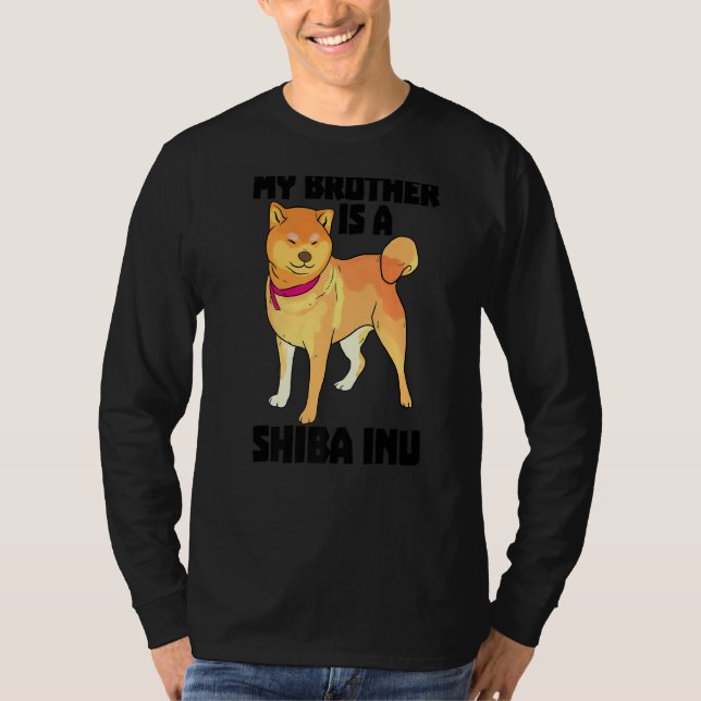 Camiseta Mi Hermano Es Shiba Inu Mujeres Graciosas Cazando  (Anverso)
