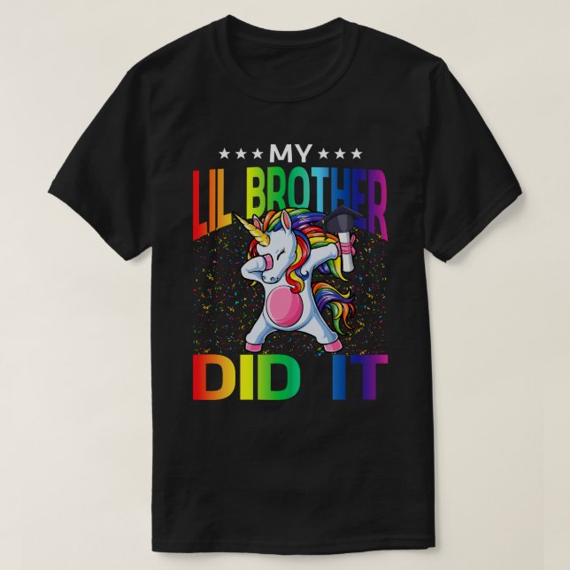 Camiseta Mi Hermano Lil Se Graduó Unicorn (Diseño del anverso)