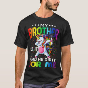 Camiseta Mi Hermano Lo Hizo Y Él Me Graduó Unicorn