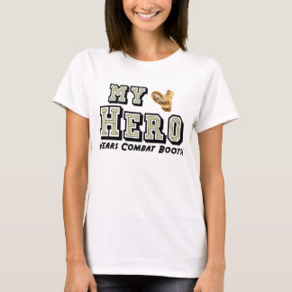 Camiseta ¡Mi héroe lleva botas de combate!
