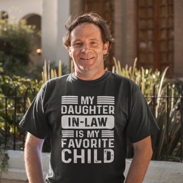 Camiseta Mi Hija En La Ley Es Mi Hijo Favorito. (Subido por el creador)