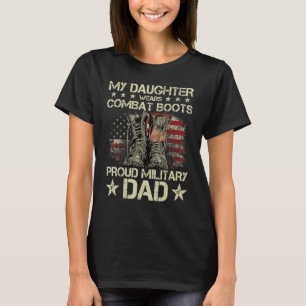 Camiseta Mi hija usó botes de combate para el Día de la Vet