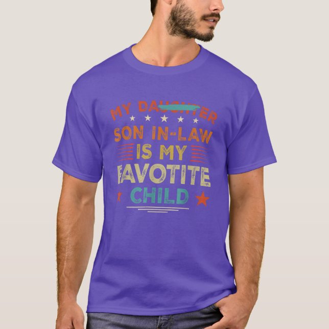 Camiseta Mi Hijo De Derecho Es Mi Familia Alegre Favorita (Anverso)