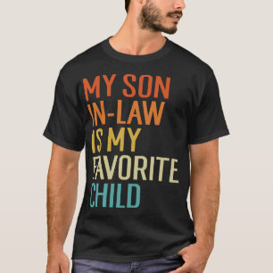 Camiseta Mi Hijo De Derecho Es Mi Familia Alegre Favorita