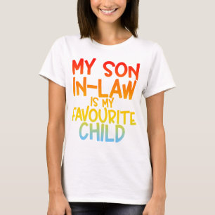 Camiseta Mi Hijo De Derecho Es Mi Hijo Favorito.