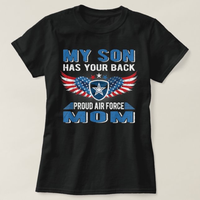Camiseta Mi Hijo Tiene A Tu Espalda Orgullosa Mamá Militar  (Diseño del anverso)