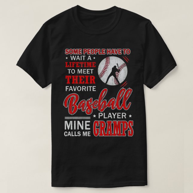 Camiseta Mi jugador favorito de béisbol me llama campeones (Diseño del anverso)