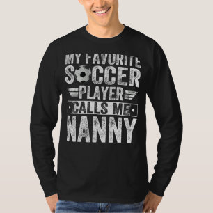 Camiseta Mi jugador favorito de fútbol me llama entrenador 
