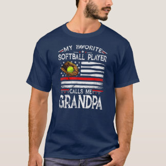 Camiseta Mi jugador favorito de Softball me llama abuelo