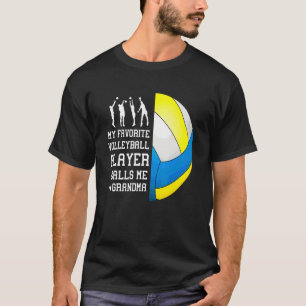 Camiseta Mi jugador favorito de voleibol me llama abuela 1