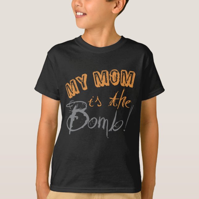 Camiseta mi mamá es la bomba (Anverso)