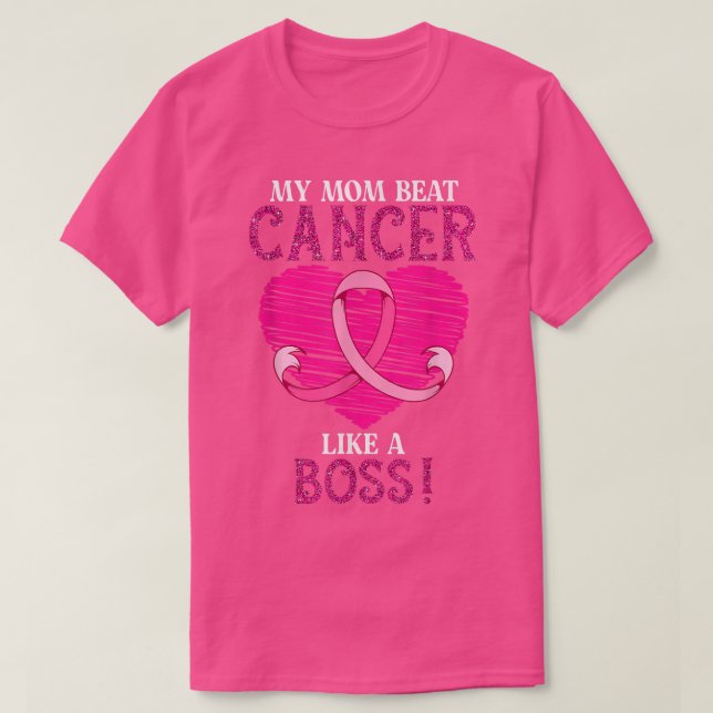 Camiseta Mi mamá golpea al cáncer de mama Cinta rosada - So (Diseño del anverso)