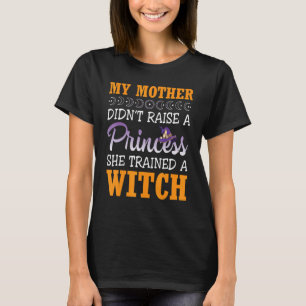 Camiseta Mi mamá no crió a una princesa que entrenó