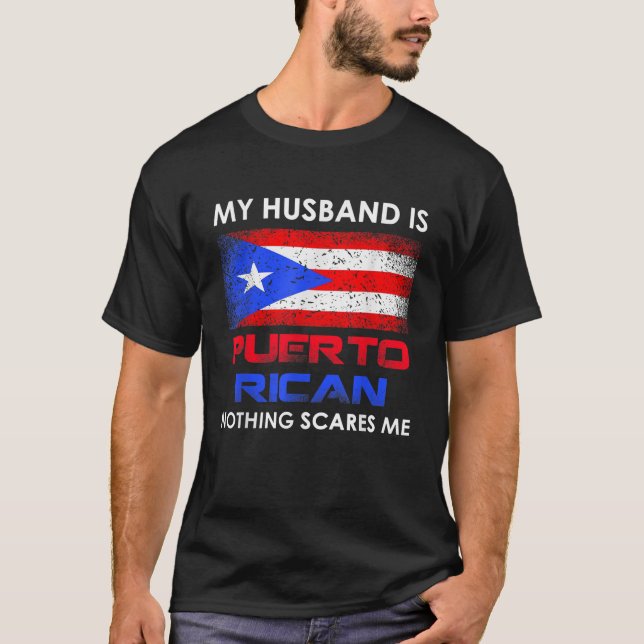 Camiseta Mi marido es puertorriqueño, nada me asusta Husba (Anverso)