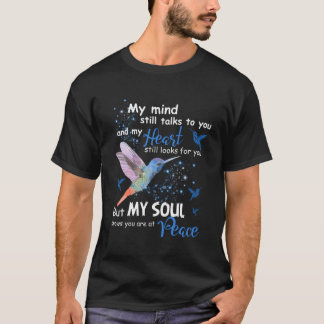 Camiseta Mi Mente Todavía Habla Contigo Y Mi Colibrí.