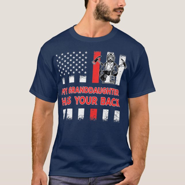 Camiseta Mi Nieta Tiene Su Hogar Orgulloso. (Anverso)