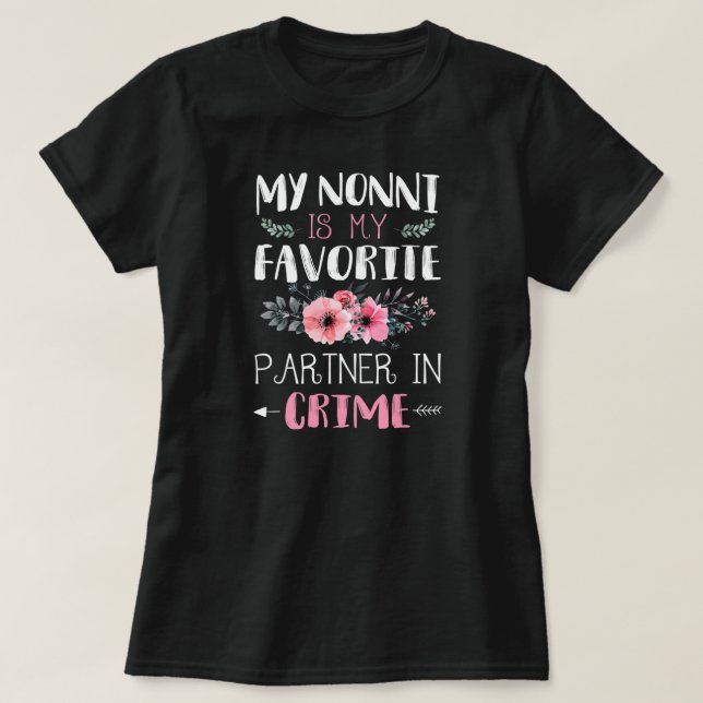 Camiseta Mi Novia Asociada En Crimen Cita Graciosa Abuela  (Diseño del anverso)