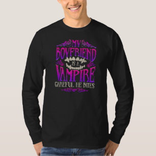 Camiseta Mi Novio Es Un Vampiro Cuidadoso De Morder Hallowe