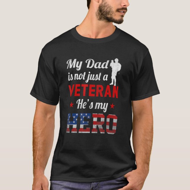 Camiseta Mi Papá No Es Solo Un Veterano, Es Mi Hero Militar (Anverso)