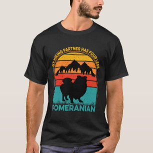 Camiseta Mi Pareja De Senderismo Tiene Cuatro Piernas Pomer