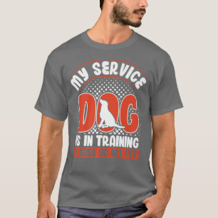 Camiseta Mi perro de servicio está en entrenamiento Por fav