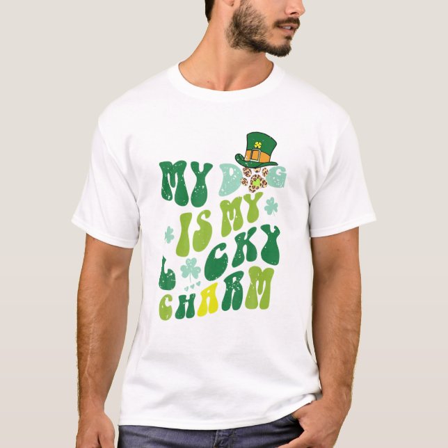 Camiseta Mi perro es mi encanto de St Patrick's Day Shamroc (Anverso)