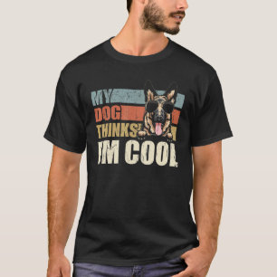 Camiseta Mi perro piensa que soy genial pastor alemán Retro