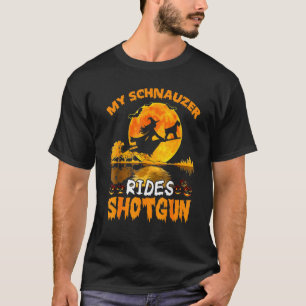 Camiseta Mi perro Schnauzer monta en Halloween de brujas Sh