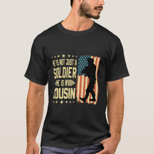 Camiseta Mi Primo Es Un Héroe Soldado Relativo Del Ejército