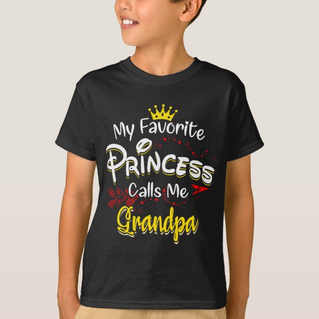 Camiseta Mi princesa favorita me llama abuelo (Anverso)