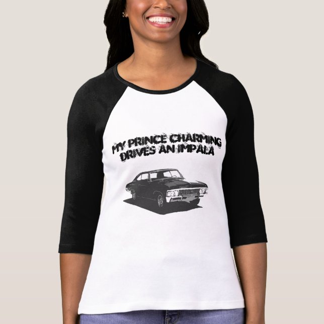Camiseta Mi príncipe el encantar conduce un impala (Anverso)