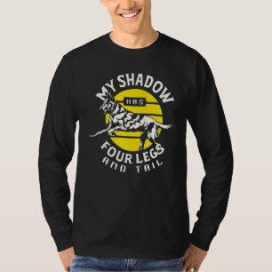 Camiseta Mi Sombra Tiene Cuatro Piernas Y El Pastor Alemán