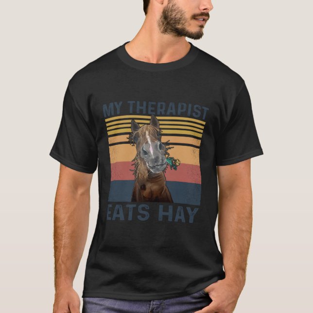 Camiseta Mi terapeuta come heno (Anverso)