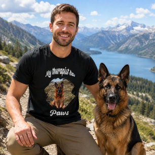 Camiseta Mi terapeuta tiene patas foto perro negro