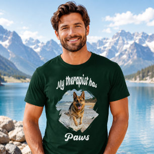Camiseta Mi terapeuta tiene patas foto perro verde